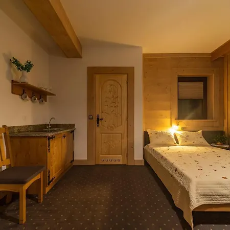 Dolina Harenda בית אירוח