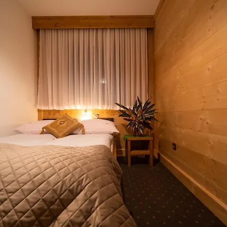 Dolina Harenda ホームステイ