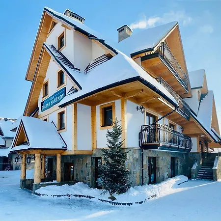 Dolina Harenda ホームステイ